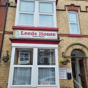 leeds-house-guest-house.yorkshirehotels.net/